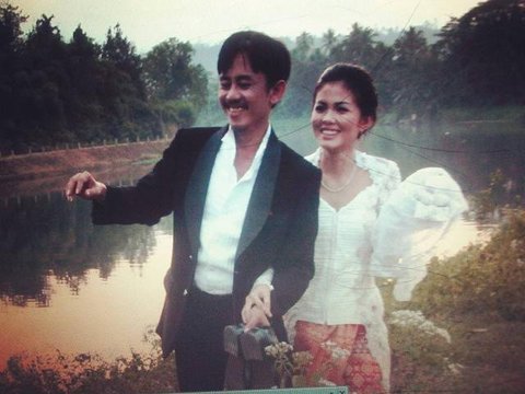 Foto kenangan pernikahan Epy Kusnandar dan Karina pada 27 Juli 2008 (Sumber: Instagram/epy_kusnandar_official)