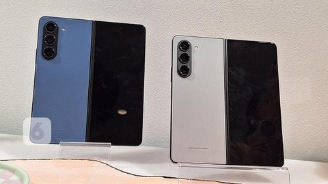 Samsung Galaxy S23 Ultra 5G dirilis dalam empat varian warna; Green, Cream, Phamtom Black, Lavender (Liputan6.com/ Agustin Setyo W).