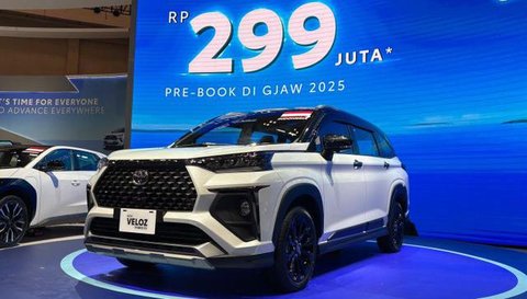 Tampak Toyota New Veloz Hybrid di GJAW 2025 (Liputan6.com/Azkal Azkia)