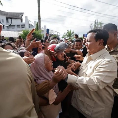Presiden Prabowo Tinjau Korban Banjir di Sumatera, Aceh dan Tapanuli