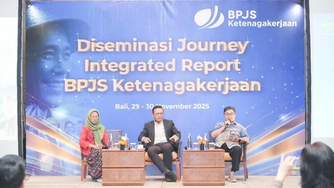 Peluncuran buku Journey Integrated Report BPJS Ketenagakerjaan