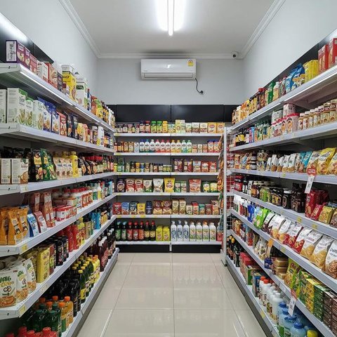 Warung Bergaya &lsquo;Minimarket&rsquo; Versi Sederhana.