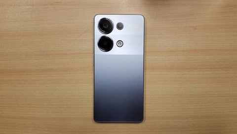 Redmi Note 13 Series, yaitu Redmi Note 13 Pro+5G, Redmi Note 13 Pro 5G, Redmi Note 13 Pro 4G, Redmi Note 13 5G, dan Redmi Note 13 4G.