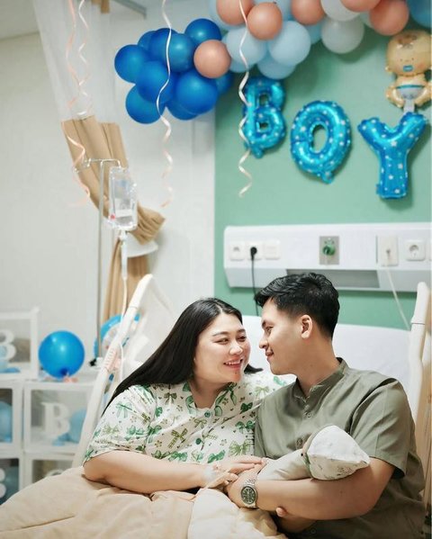 Rizky Febian dan Mahalini. [Foto: IG/@mahaliniraharja]