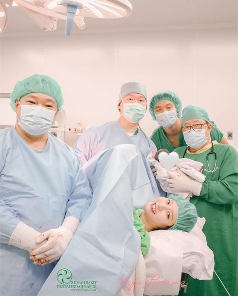 Rizky Febian dan Mahalini. [Foto: IG/@mahaliniraharja]