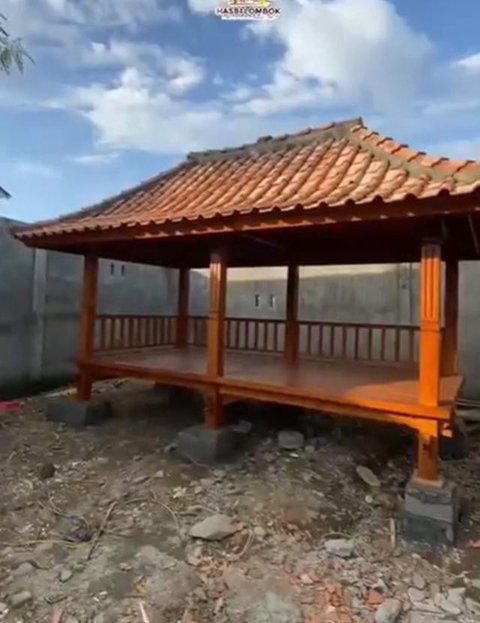 Rumah Adat Nusa Tenggara Barat (Foto: IG/Badan Promosi Pariwisata Daerah Nusa Tenggara Barat)