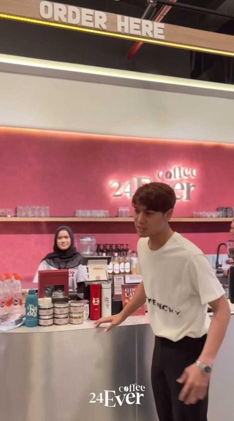 Potret Cafe Lesti Kejora di Cikarang/ Instagram @24evercoffee