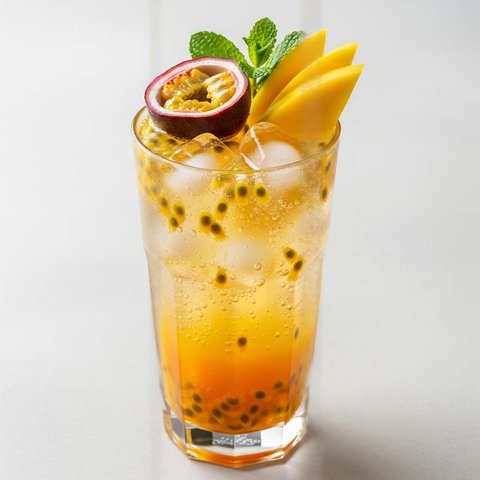 Mocktail Buah Tropis