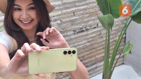 Tecno Camon 40 Pro 5G. Liputan6.com/Reanthonio Oktovier Sinanu