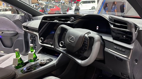 Lexus Pamer Setir Canggih Steer-by-Wire di RZ 500e, Ini Keunggulannya (Arief A/Liputan6.com)