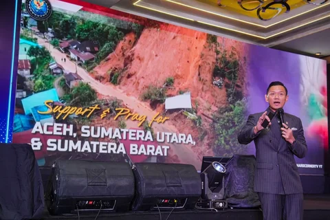Pembukaan Ekraf Tech Summit 2025 dihadiri oleh Menteri Koordinator Bidang Infrastruktur dan Pembangunan Kewilayahan Agus Harimurti Yudhoyono (AHY) dan Menteri Ekraf Teuku Riefky.