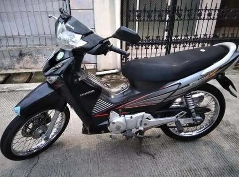 Pemilik Honda Beat karburator mengeluhkan tenaga yang loyo saat di tanjakan. Lalu apa solusinya?