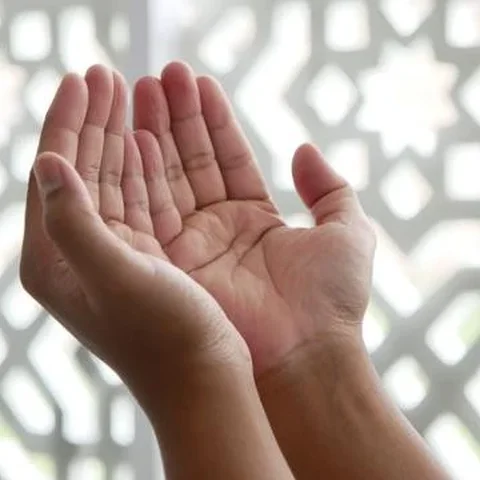 Ilustrasi doa, Islami, muslim. (Photo by Masjid MABA on Unsplash)