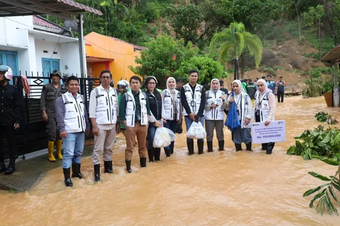 BRI Peduli Tanggap Bencana Salurkan Bantuan untuk Korban Banjir Bandang Sumatera