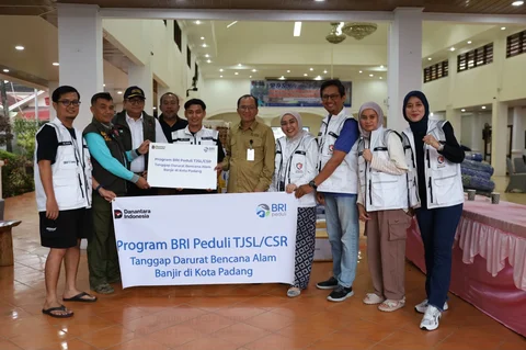 BRI Peduli Tanggap Bencana Salurkan Bantuan untuk Korban Banjir Bandang Sumatra