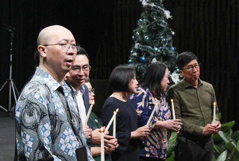 Doa bersama dan perayaan Natal Emtek Group 2025 yang berlangsung di Studio News lantai 8 SCTV Tower Senayan City Jakarta pada Jumat malam.