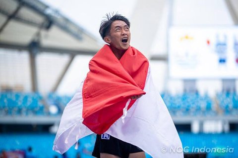 Robi Syianturi, meraih medali emas marathon SEA Games 2025. (NOC Indonesia)