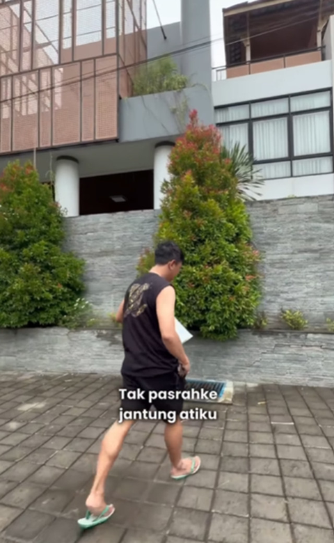 Potret Tampilan Depan Rumah Denny Caknan (instagram/denny_caknan)