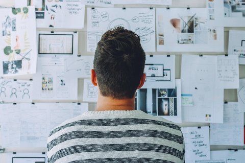 Ilustrasi Startup, Whiteboard, Room