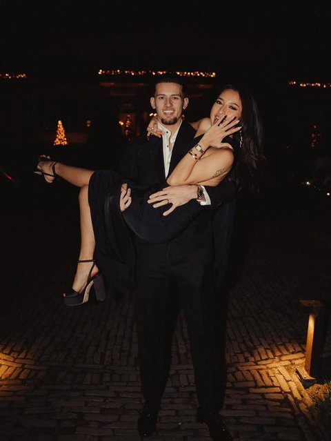 Jennifer Coppen dan Justin Hubner. [IG: @jennifercoppenreal20]