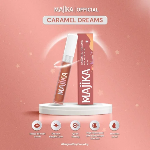 Lip tint nude dengan hasil matte halus untuk tampilan elegan.