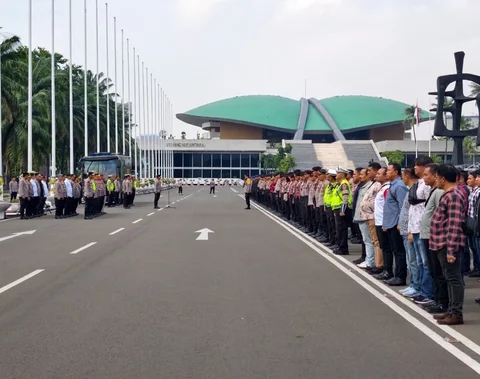 Ribuan Personel Dikerahkan, Pengamanan Ketat Sambut Kunjungan Ketua CPPCC di Jakarta