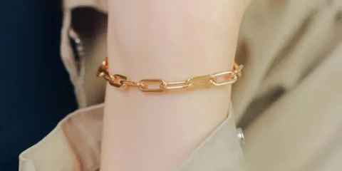 Ilustrasi Gelang Rantai