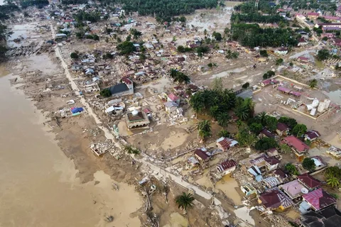 Area terdampak banjir bandang di Kuala Simpang, Aceh Tamiang, Sumatera, Indonesia, Kamis (04/12/2025).