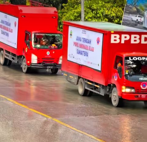 Truk bantuan Jateng buat Sumbar