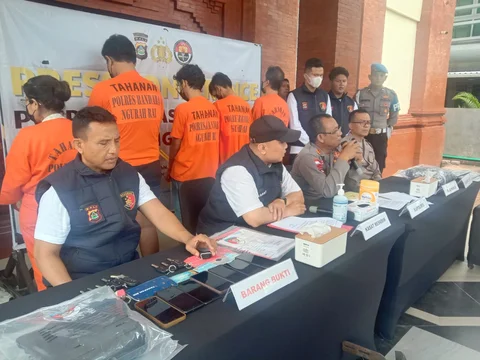 Polisi Tangkap 5 Pelaku Sindikat Penggelapan Mobil Rental di Bandara Bali