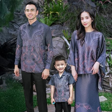 Kejanggalan Foto Raffi Ahmad, Nagita Slavina dan Rayyanza Ditemukan Netizen, Ada Apa?