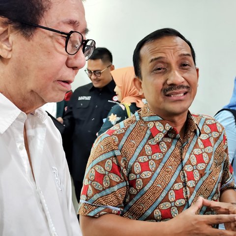President Director PT Bundamedik Tbk Dr. Agus Heru Darjono.