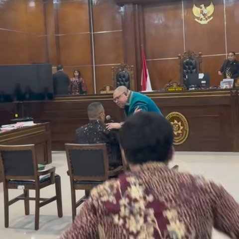 Razman Nasution Ngamuk di Sidang lalu Mendatanginya, Hotman Paris Buat Pengakuan Mengejutkan Soal Tinju