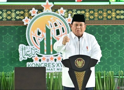 Presiden Prabowo Subianto telah memangkas anggaran perjalanan dinas luar negeri untuk mendanai perbaikan 330.000 sekolah di Indonesia, karena anggaran yang ada hanya cukup untuk 20.000 sekolah.