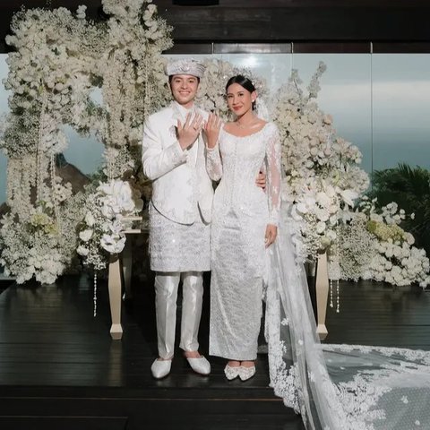 Potret Angga Yunanda dan Shenina Cinnamon Menikah. (sumber: Instagram/angga)
