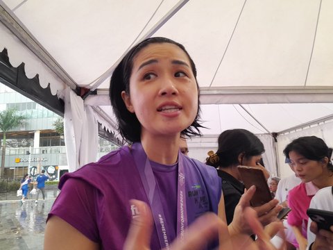 Caroline Riady bicara agar masyarakat tak perlu takut skrining kesehatan termasuk untuk mendeteksi dini kanker.