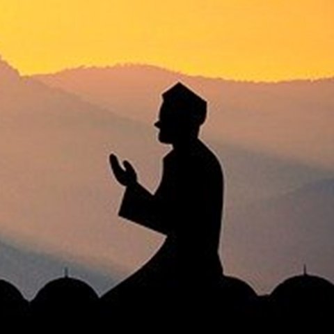 Keistimewaan dan Tata Cara Membaca Surah Yasin di Malam Nisfu Syaban