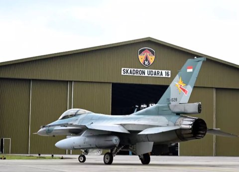 pesawat jet tempur tni