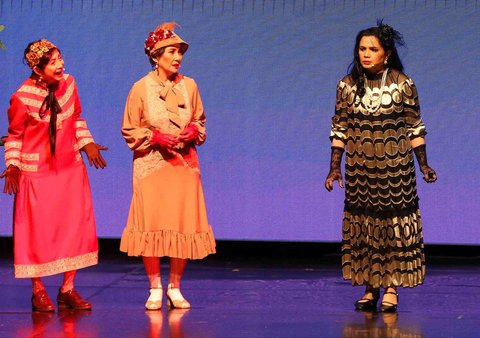 FOTO:   City Of Love, Kolaborasi Seni Teater dan Sinema di Panggung JCC Jakarta