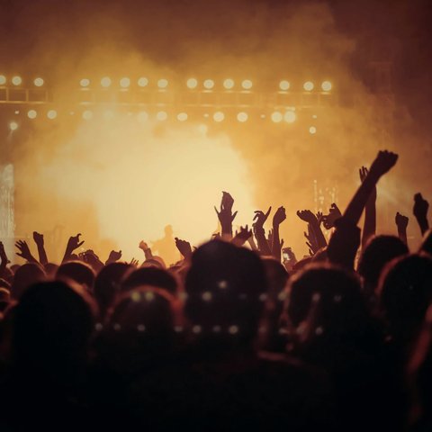 Ada Banyak Manfaat saat Orang Menonton Konser Menurut Sains