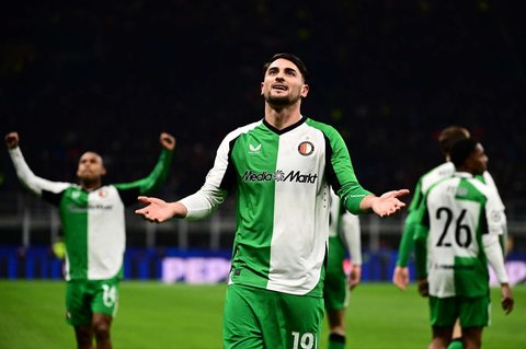 Daftar 4 Tim Lolos ke 16 Besar Liga Champions Lewat Playoff.