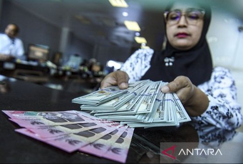 Google mengakui kesalahan informasi nilai tukar Rupiah terhadap dolar AS di Google Search disebabkan oleh data yang tidak akurat dari penyedia data pihak ketiga, dan telah meminta perbaikan segera.