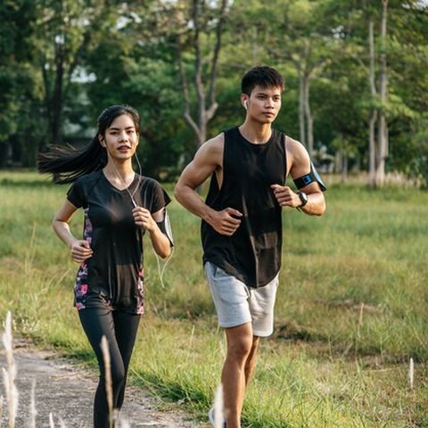 Ilustrasi olahraga lari, jogging. (Photo created by jcomp on www.freepik.com)