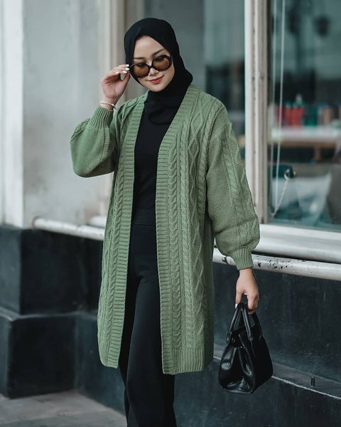 Cardigan dan Hijab
