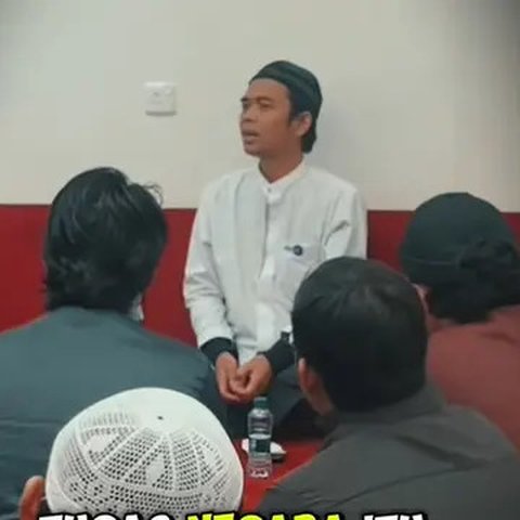 Ustaz Abdul Somad (Foto; TikTok/ Ustaz Abdul Somad)