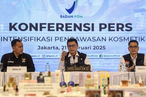 Badan Pengawas Obat dan Makanan (BPOM) meningkatkan pengawasan produk makanan dan minuman menjelang Ramadhan 2025 untuk memastikan keamanan dan kesehatan masyarakat.