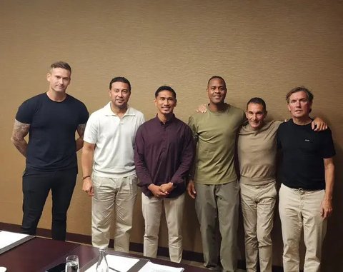 Sosok Pelatih Lokal Calon Kuat Pendamping Kluivert Racik Timnas Indonesia