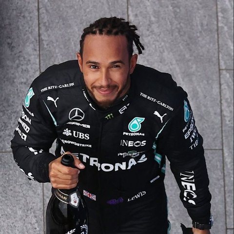 Potret Lewis Hamilton