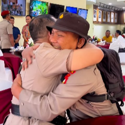 Penuh Haru Perpisahan Jenderal Eks Kapolda dengan Polisi Rocker