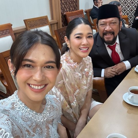 Potret Nana dan Naysilla Dampingi Jamal Mirdad saat Dilantik Anggota DPR RI PAW